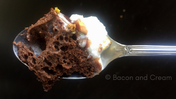 Chocolate pistachio Keto mug cake 