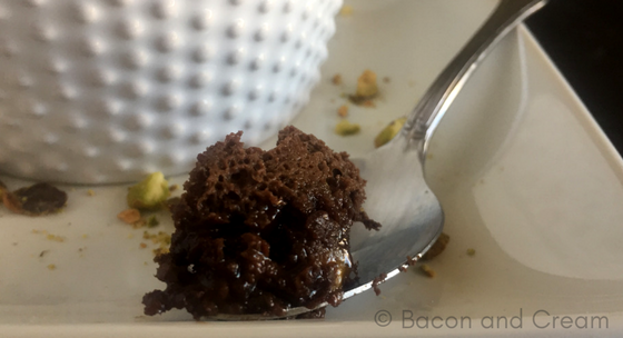 3 minute low carb chocolate pistachio mug cake recipe