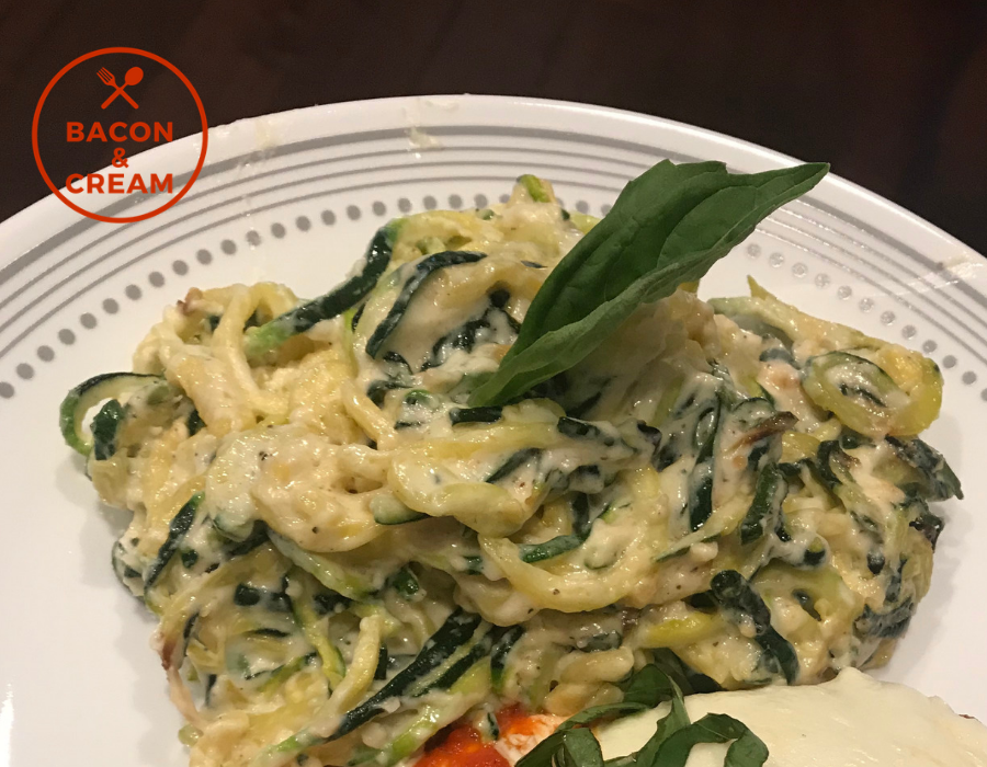 Creamy garlic alfredo sauce with zoodles
